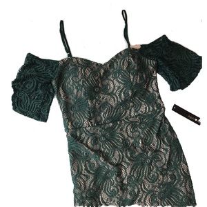 NWT Sequin Hearts off shoulder green lace dress
